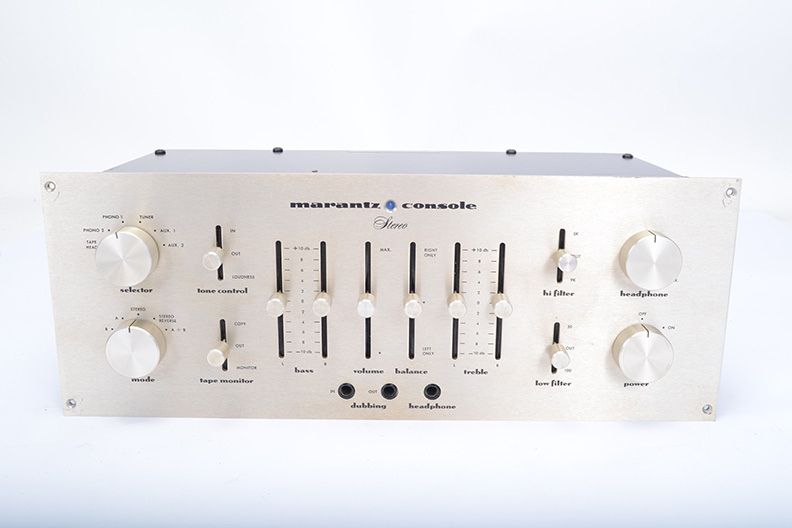 Marantz Preamp Console